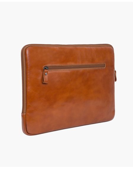 case-notebook-15-6-t2-bologna--1-