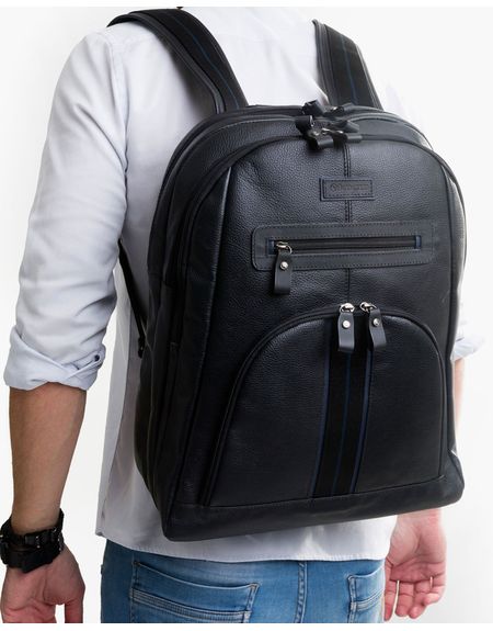 mochilanotebookmochila-couro-notebook-cosmopolitan-berlin-preto-e-azul--1-